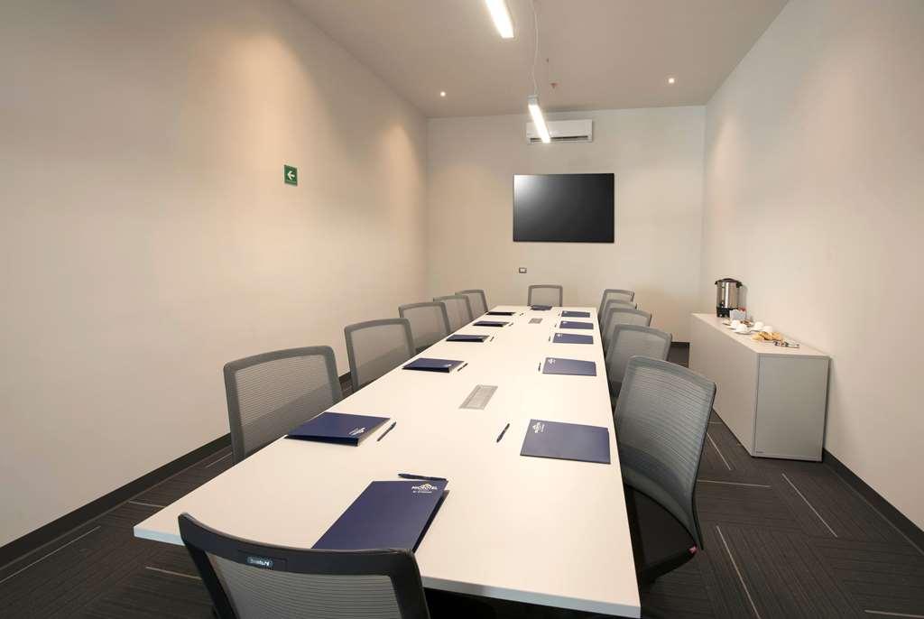 Microtel Inn & Suites By Wyndham Irapuato Facilidades foto