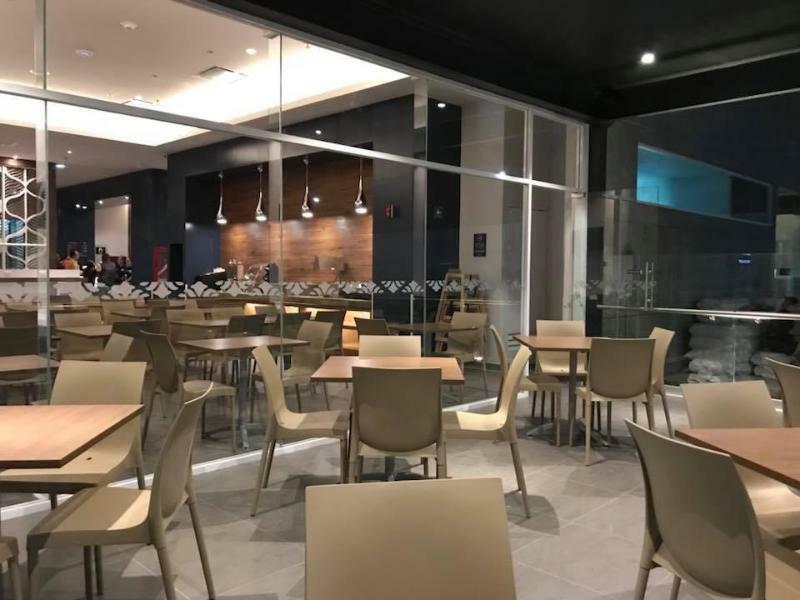 Microtel Inn & Suites By Wyndham Irapuato Exterior foto